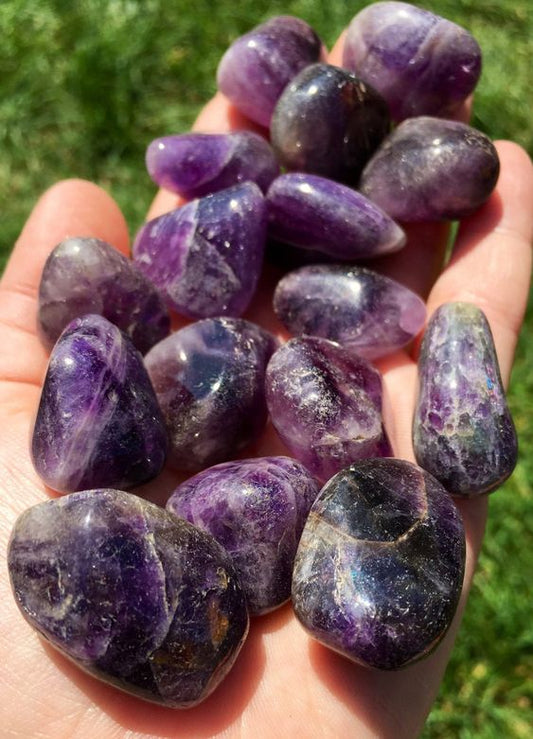 Amethyst Tumbled STONE - 1pc